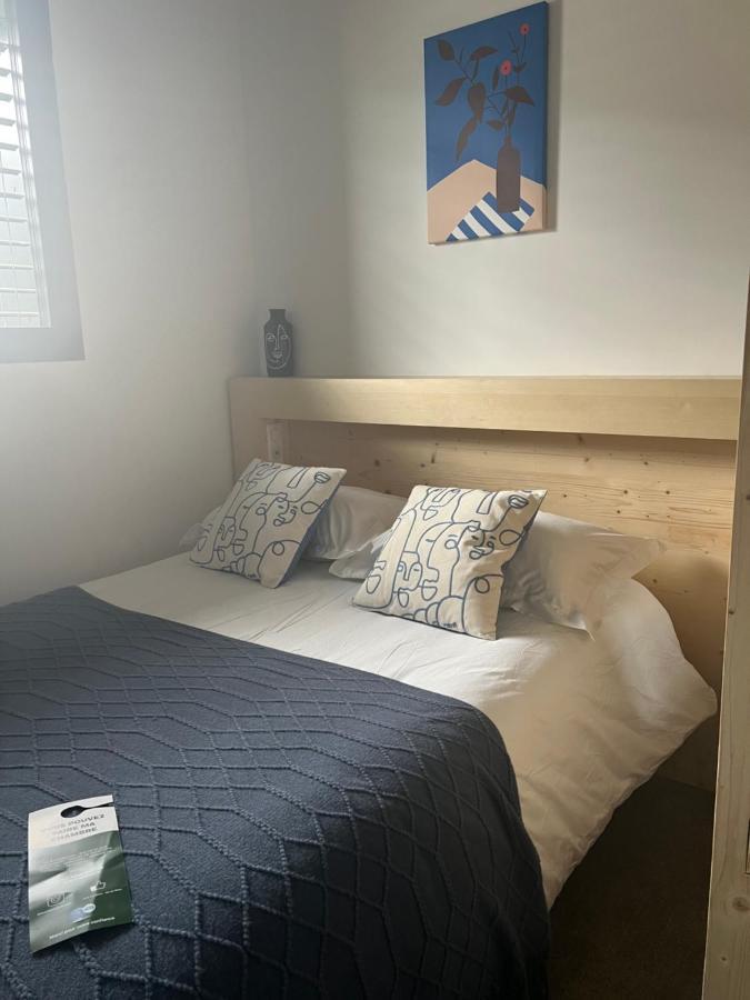 Le B Complexe Hotel Lozanne Bagian luar foto