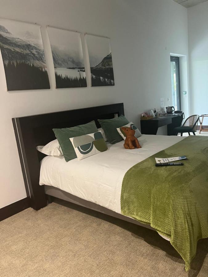 Le B Complexe Hotel Lozanne Bagian luar foto