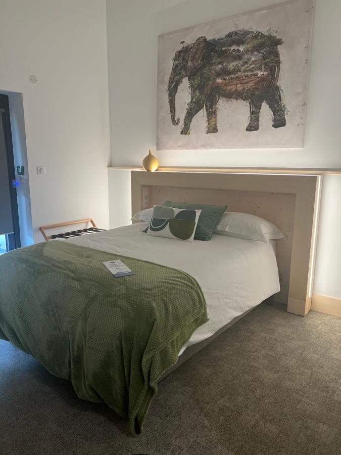 Le B Complexe Hotel Lozanne Bagian luar foto