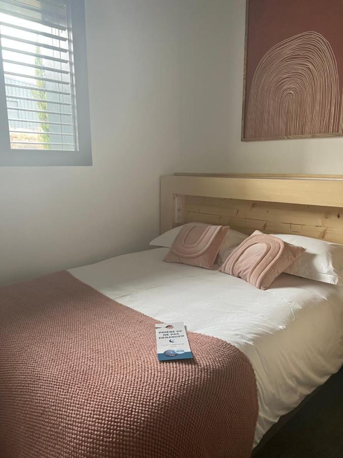 Le B Complexe Hotel Lozanne Bagian luar foto