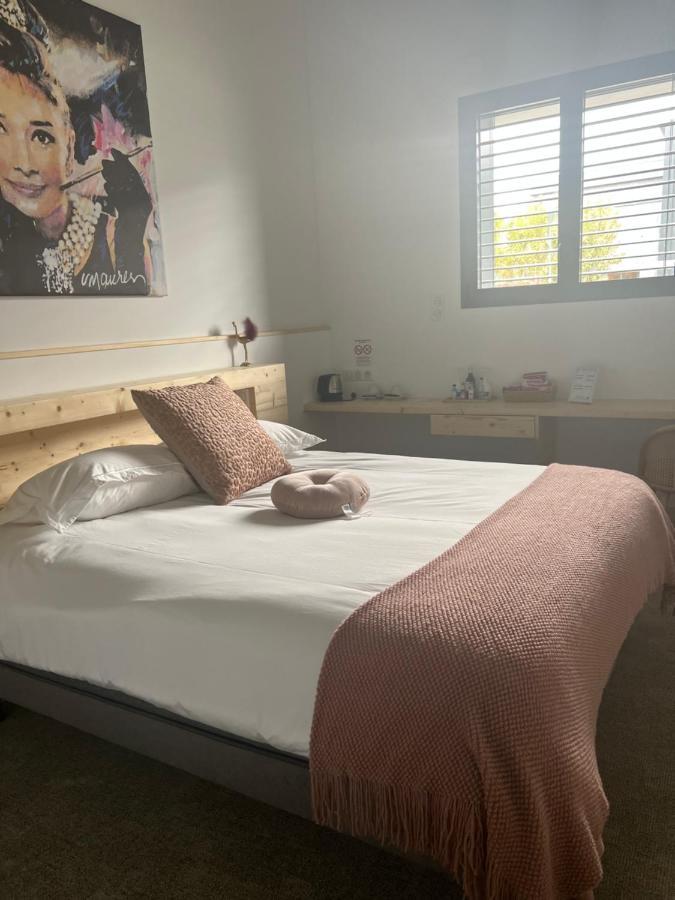 Le B Complexe Hotel Lozanne Bagian luar foto