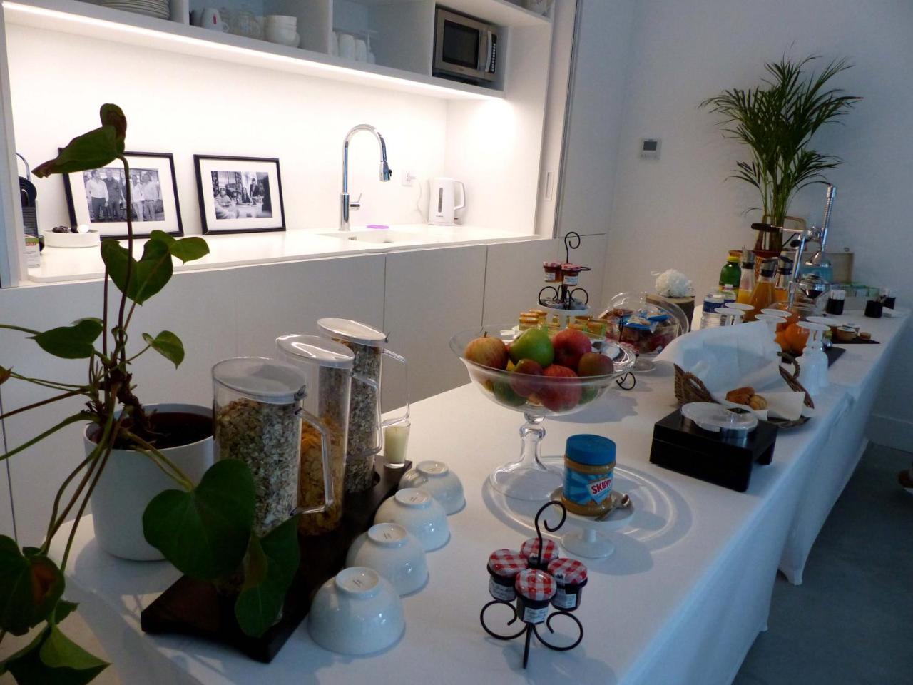 Le B Complexe Hotel Lozanne Bagian luar foto